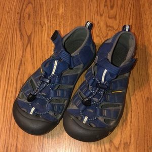 Boys KEEN shoes